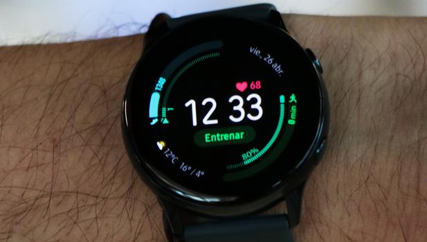 Detalle del reloj inteligente de Samsung